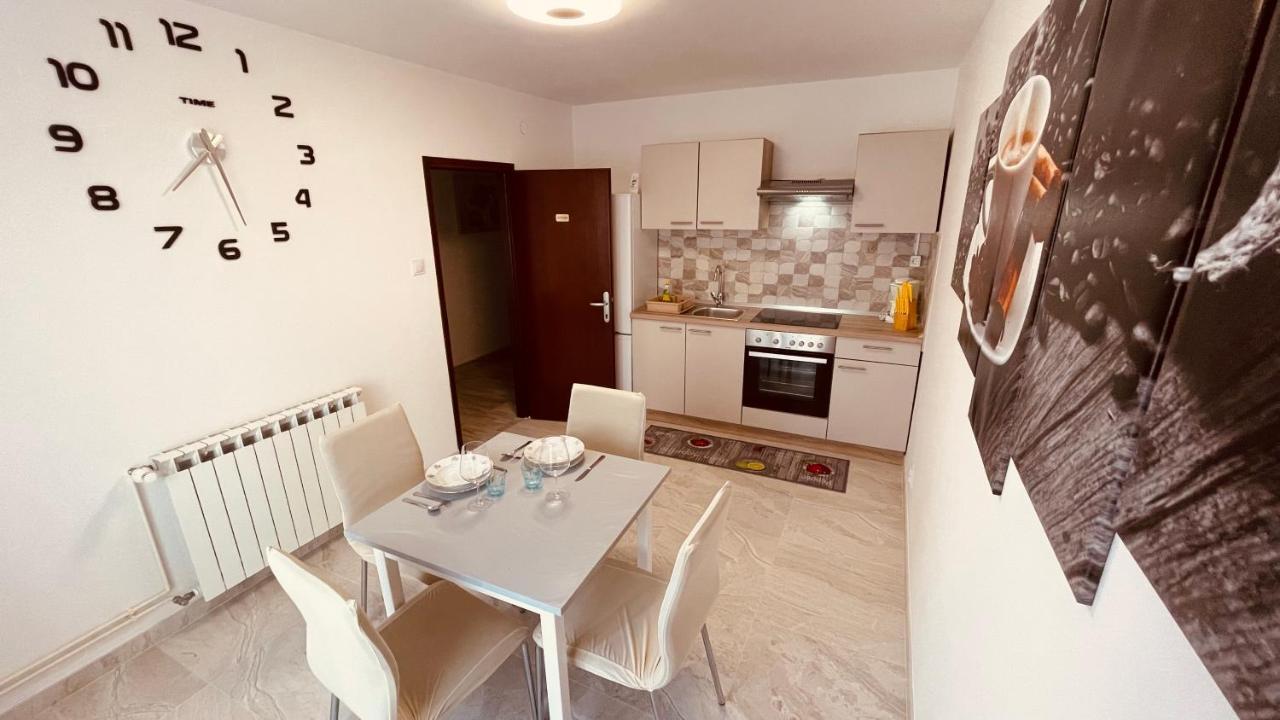 Apartamento The Secret Orchid Rovinj Exterior foto